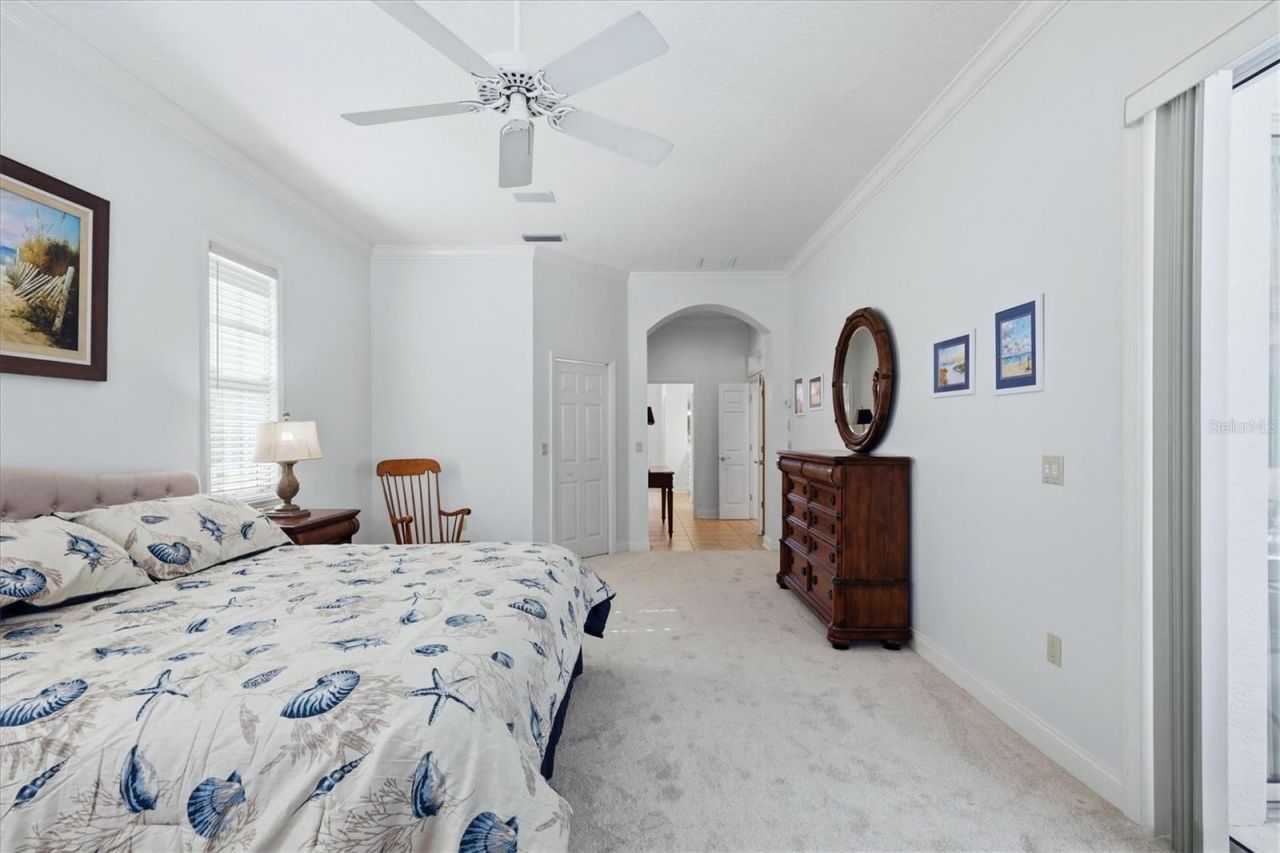 9913 Laurel Valley Avenue Circle, Bradenton, FL 34202 Photo