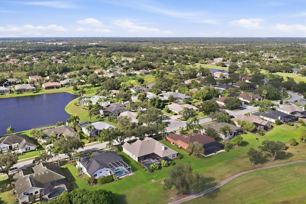 9913 Laurel Valley Avenue Circle, Bradenton, FL 34202 Photo