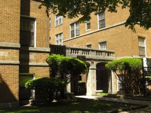 7514 N Hoyne Avenue , Unit G, Chicago, IL 60645
