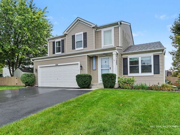 1016 Rainy Lake Court, Lake Villa, IL 60046