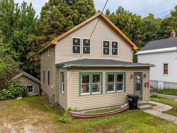 142 Maple Street, Newport, NH 03773