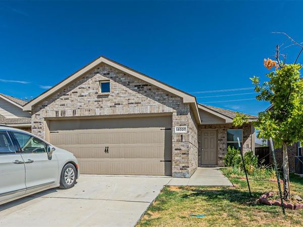 14037 Earlham Street, Pilot Point, TX 76258