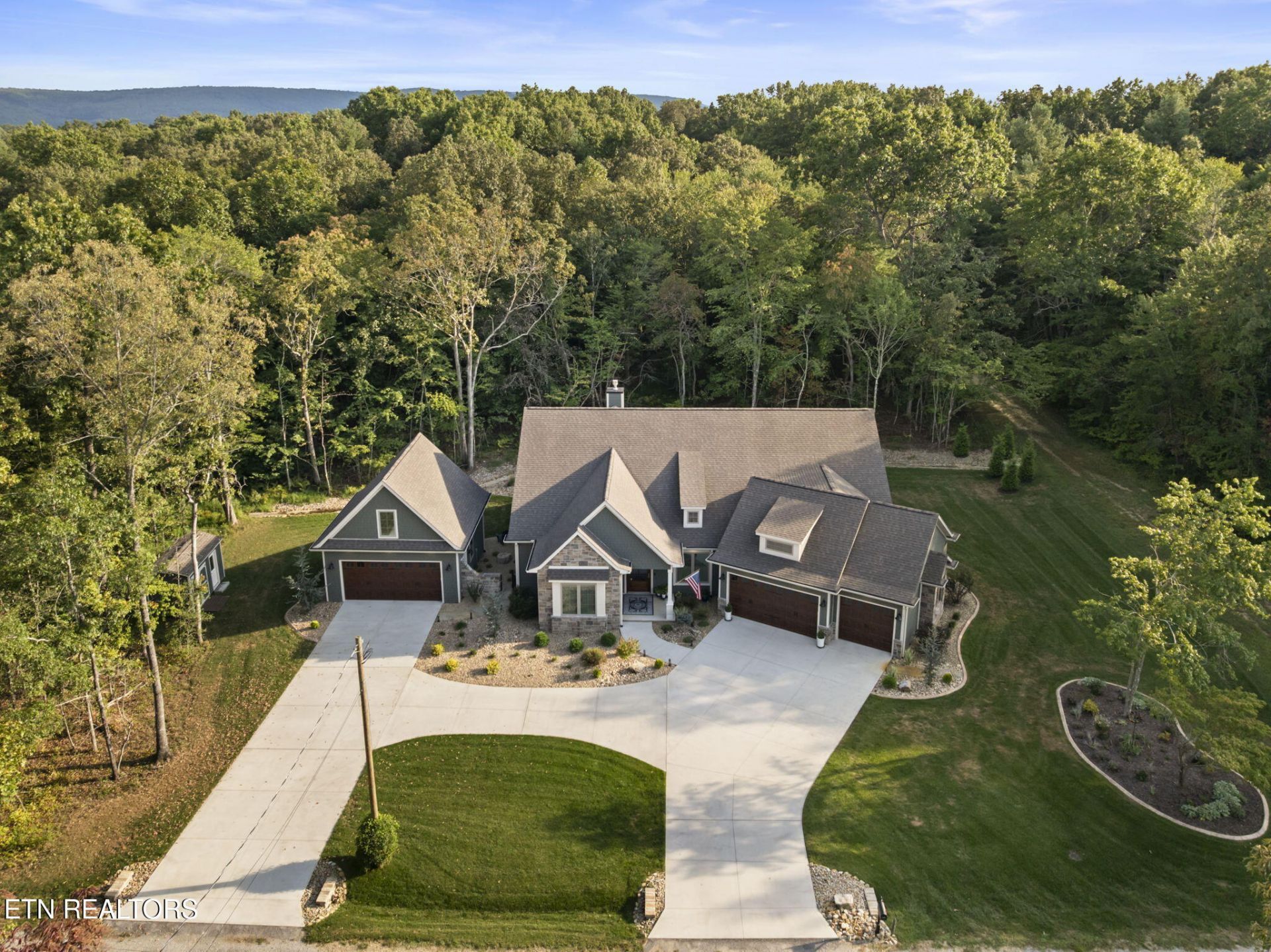 110 Thornhill Lane, Fairfield Glade, TN 38558 Main Photo