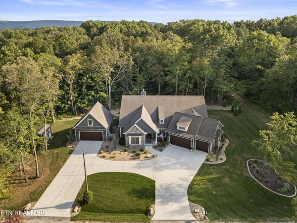 110 Thornhill Lane, Fairfield Glade, TN 38558