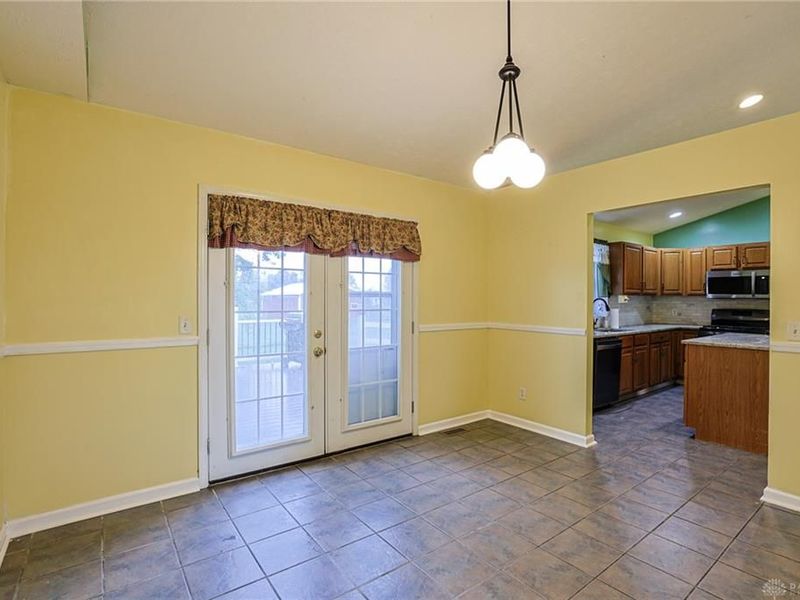 6880 Bard Road, Tipp City, OH 45371 Photo 12