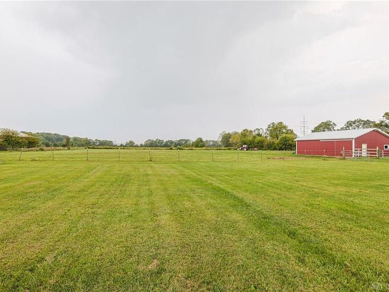 6880 Bard Road, Tipp City, OH 45371 Photo 32