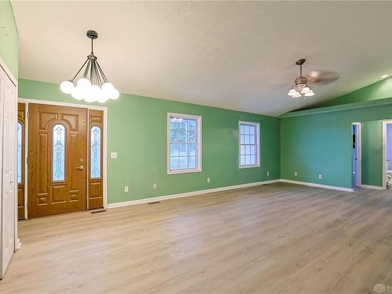 6880 Bard Road, Tipp City, OH 45371 Photo 5