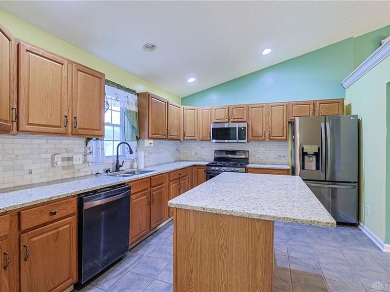 6880 Bard Road, Tipp City, OH 45371 Photo 8
