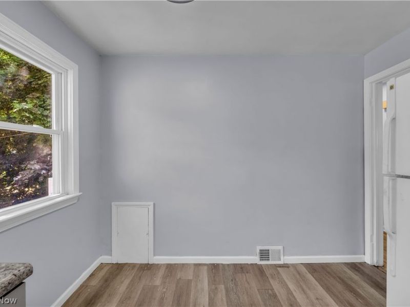 15506 Westview Avenue, Cleveland, OH 44128 Photo 11