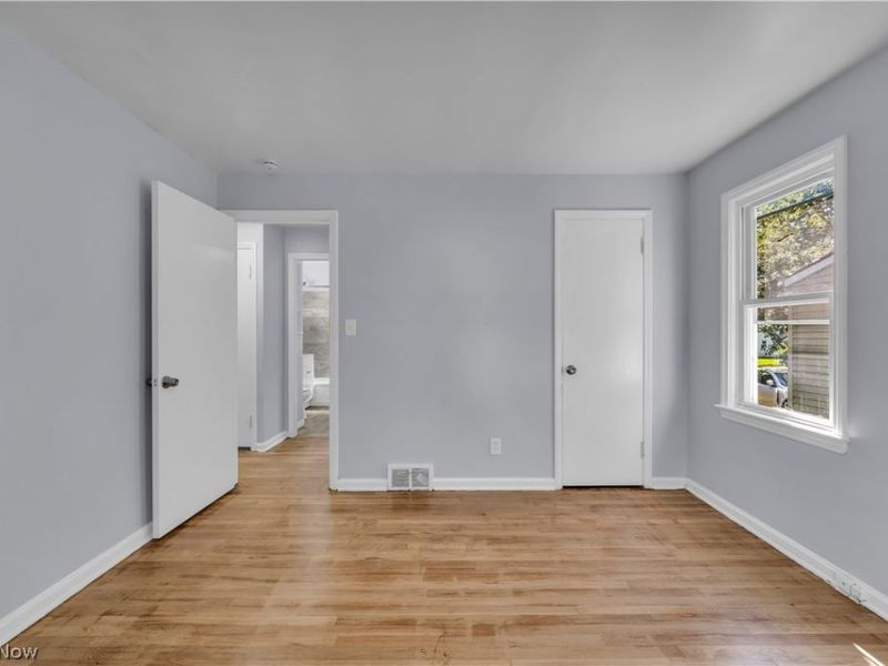 15506 Westview Avenue, Cleveland, OH 44128 Photo 14