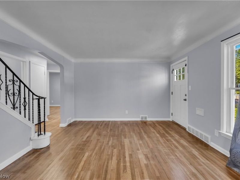 15506 Westview Avenue, Cleveland, OH 44128 Photo 5