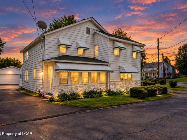 1 Crow Street, Plains, PA 18705