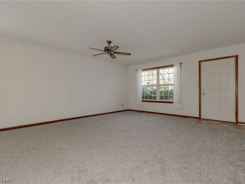 3196 Overview Circle, Ravenna, OH 44266 Photo 4