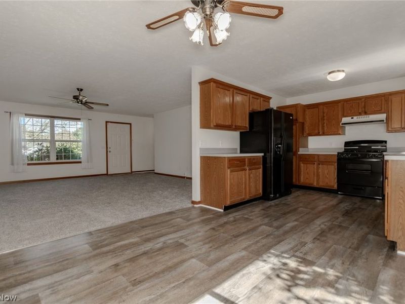 3196 Overview Circle, Ravenna, OH 44266 Photo 6