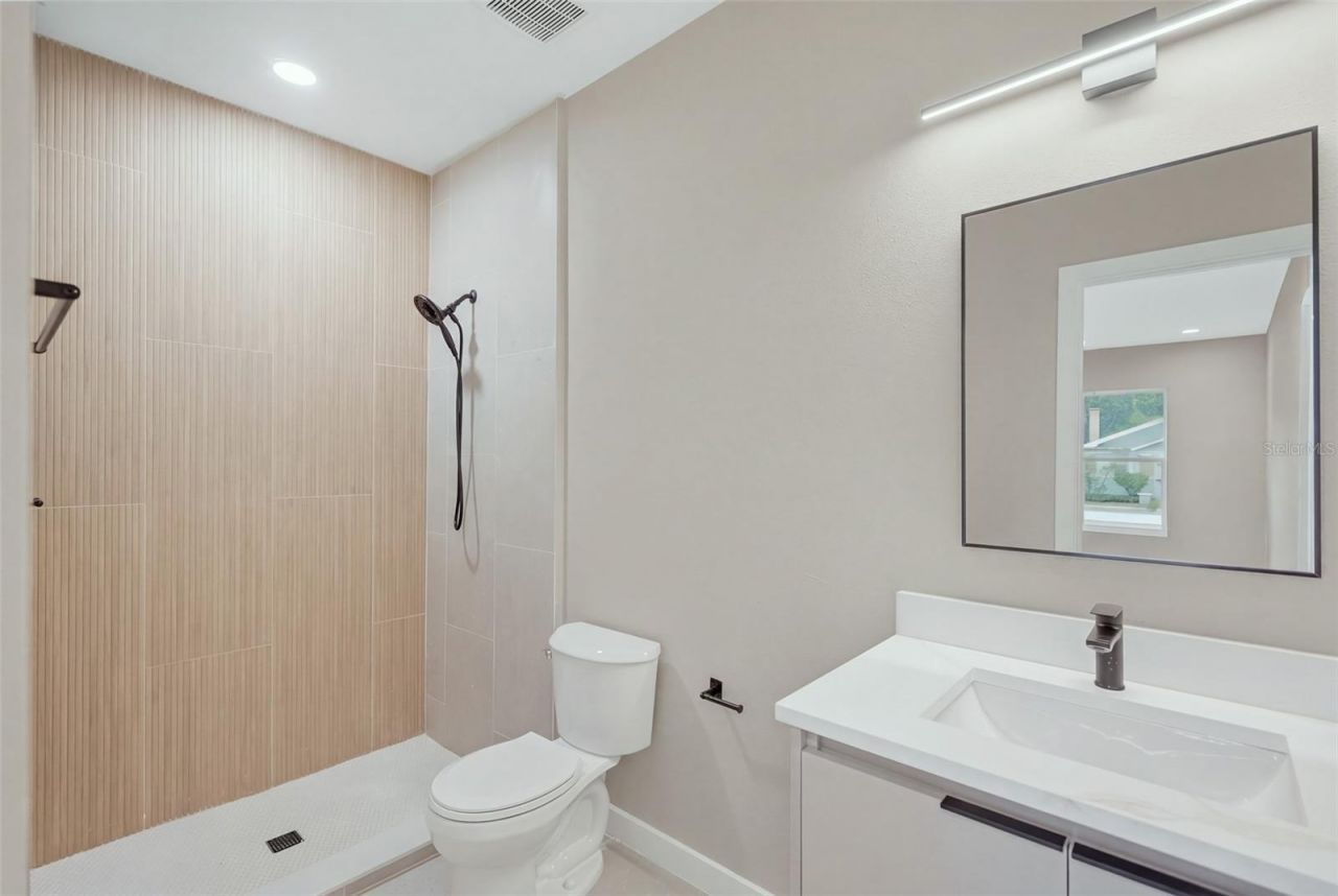 2142 5th Avenue N, Saint Petersburg, FL 33713 Photo