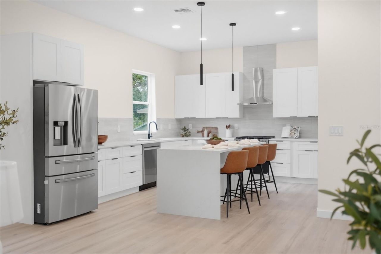 2142 5th Avenue N, Saint Petersburg, FL 33713 Photo