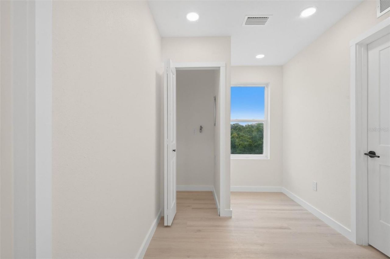 2142 5th Avenue N, Saint Petersburg, FL 33713 Photo