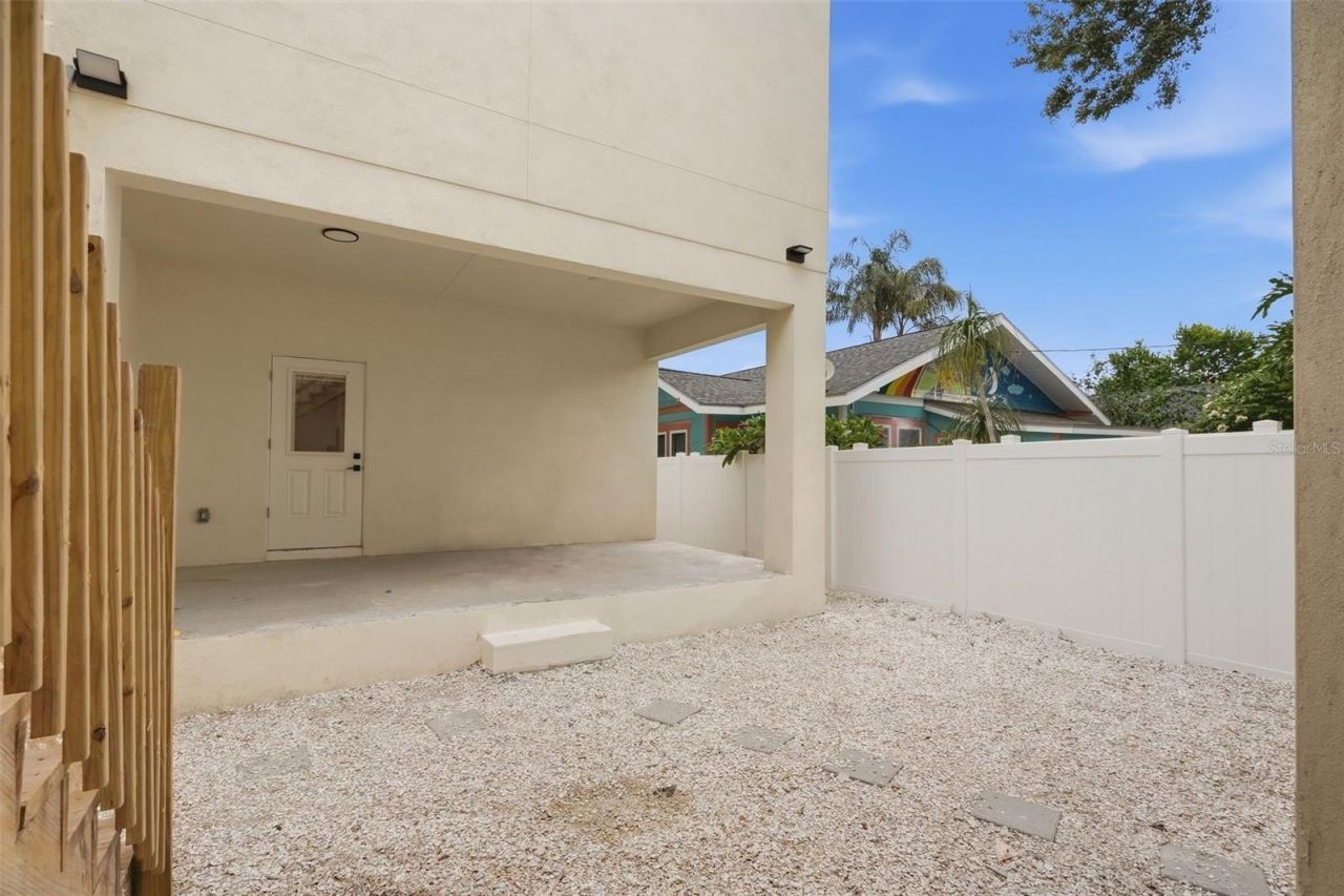 2142 5th Avenue N, Saint Petersburg, FL 33713 Photo