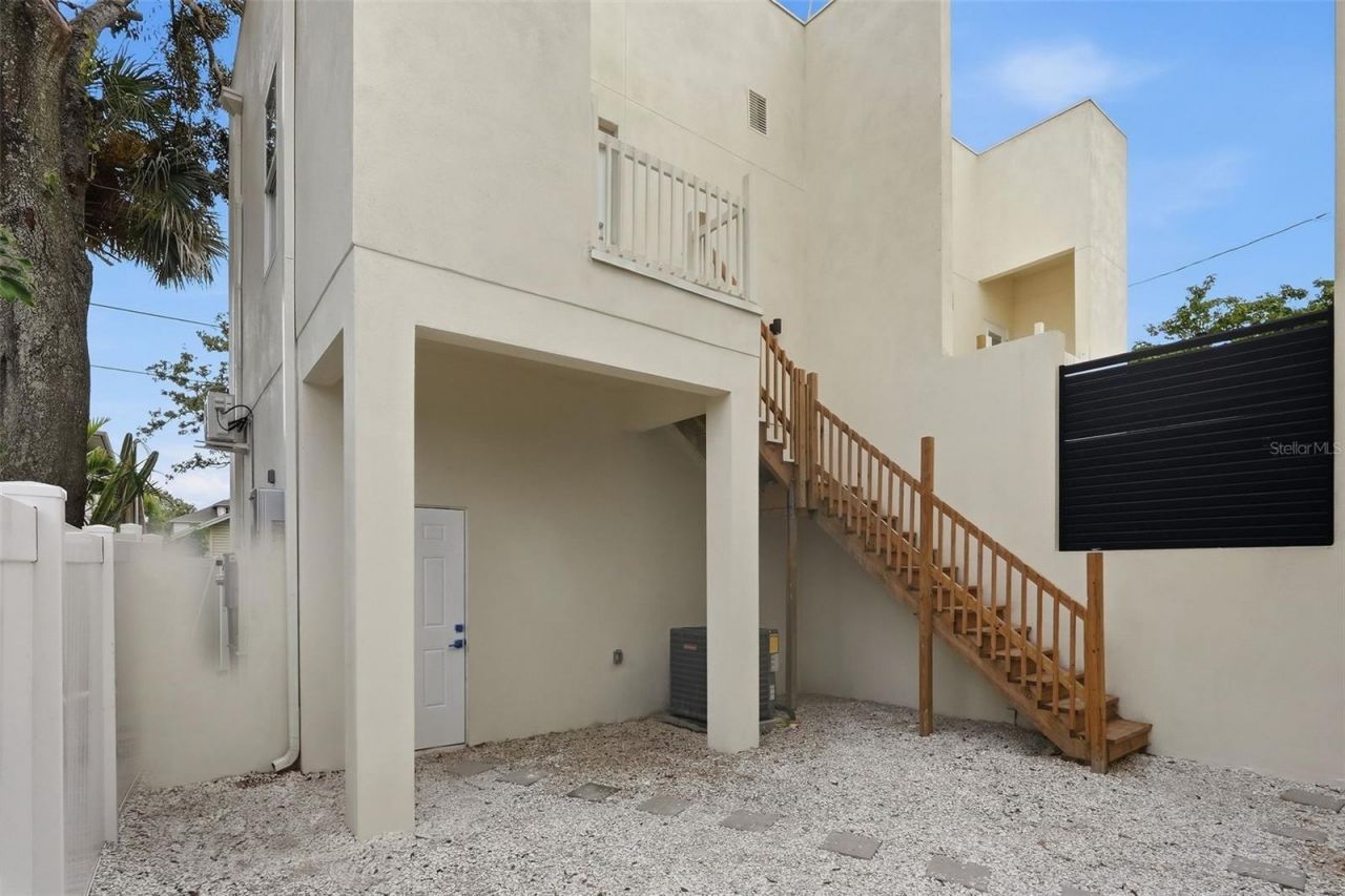 2142 5th Avenue N, Saint Petersburg, FL 33713 Photo