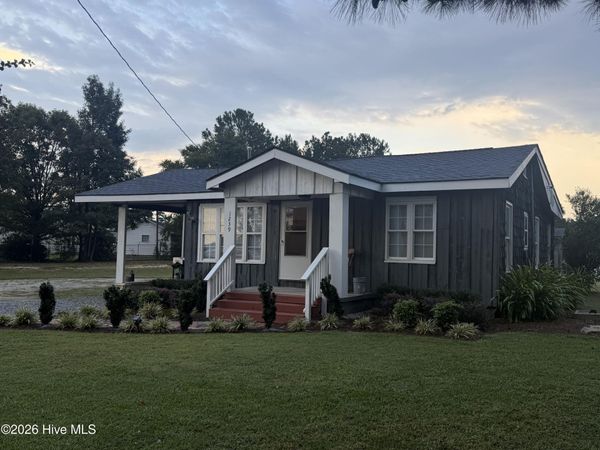 1239 Brogden Road , Smithfield, NC 27577
