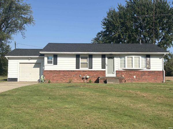 7242 S Us Highway 231 Highway, Huntingburg, IN 47542