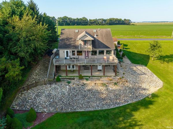 240 W Bellefontaine Road, Pleasant Lake, IN 46779