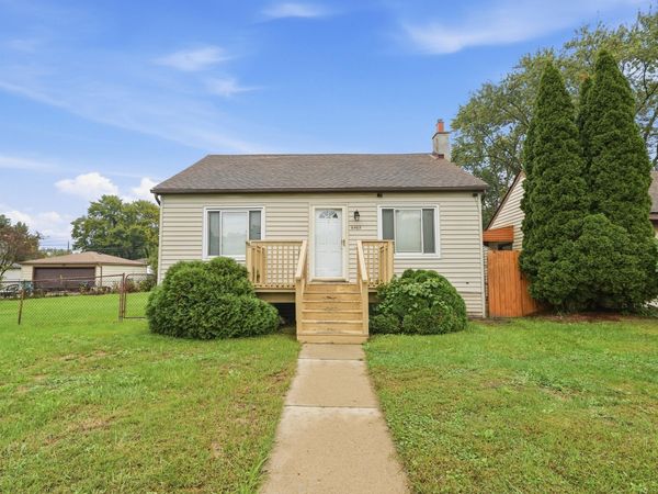 6465 Bailey Street, Taylor, MI 48180