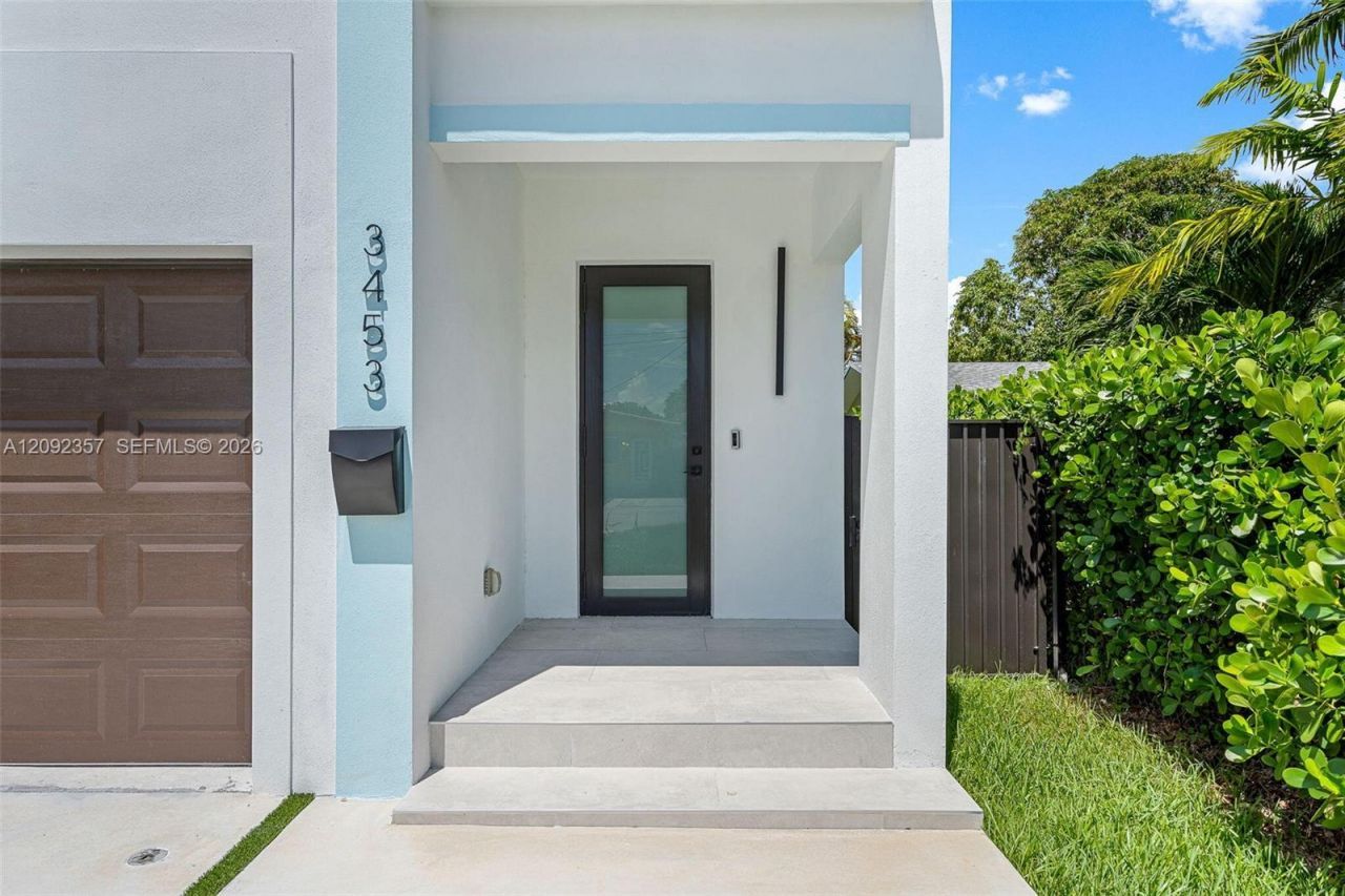 3453 NW 4th St , Miami, FL 33125 Photo