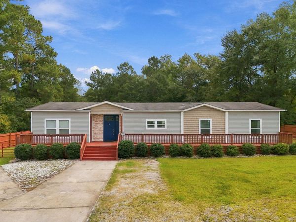 1751 Red Bluff Rd. , Loris, SC 29569