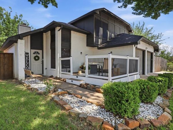 5321 Pocassett Drive, Arlington, TX 76018
