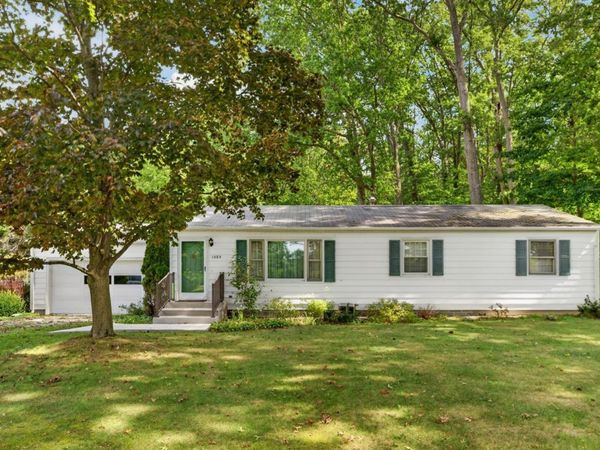 1593 Vermilion Road, Vermilion, OH 44089