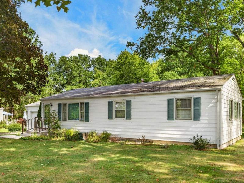 1593 Vermilion Road, Vermilion, OH 44089 Photo 2