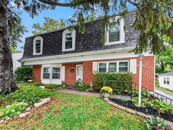 960 Washington Street, Florissant, MO 63031