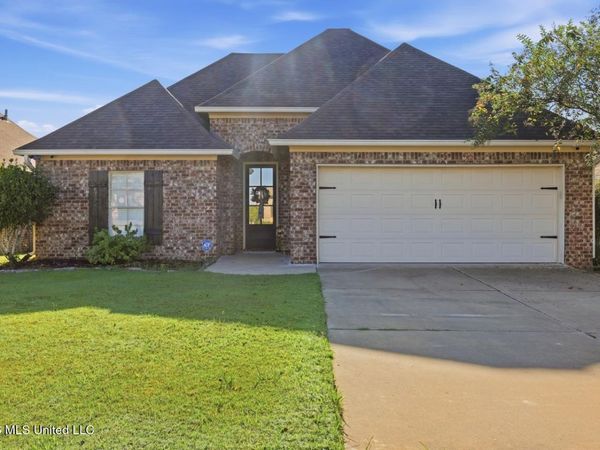 304 Ridge Pointe Drive, Brandon, MS 39042