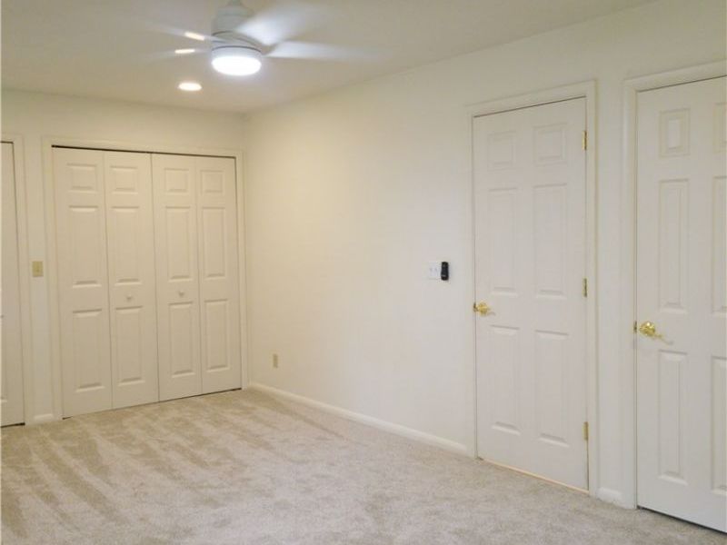 3300 Helmsdale Drive, Springfield, OH 44312 Photo 15
