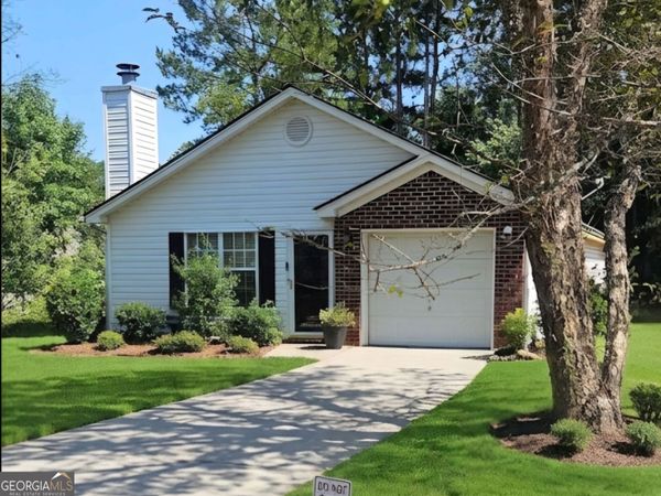 4384 Chestnut Oaks Trace, Lithonia, GA 30038