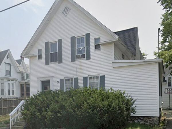 357 Merrimack Street, Unit 4, Manchester, NH 03103