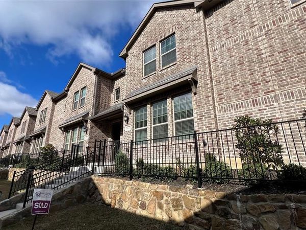905 Suma Drive, Euless, TX 76040