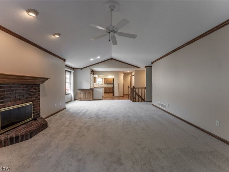 3838 Woodbury Oval, Unit 87, Stow, OH 44224 Photo 6