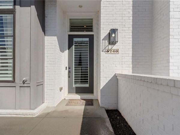 6740 Avis Walk , Alpharetta, GA 30005