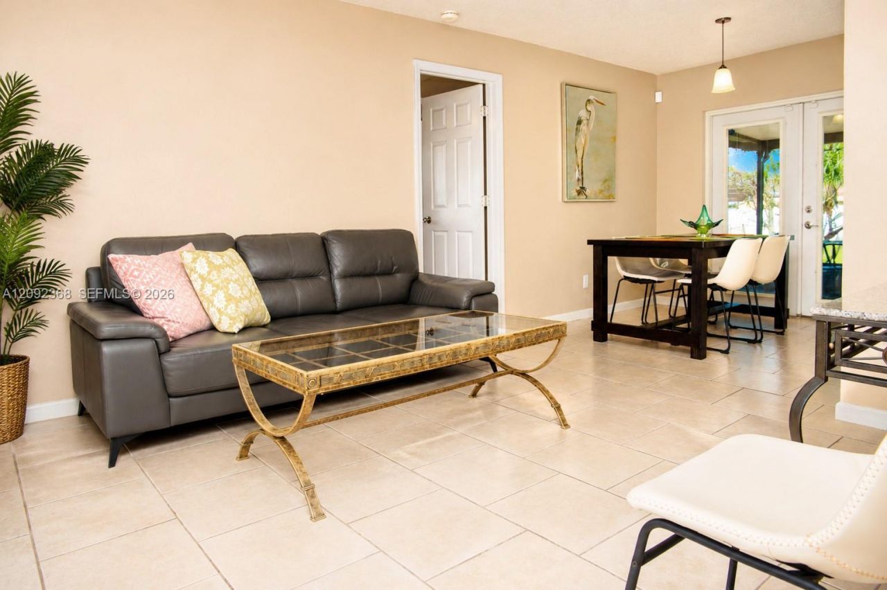 458 SE Doat St , Port Saint Lucie, FL 34983 Photo