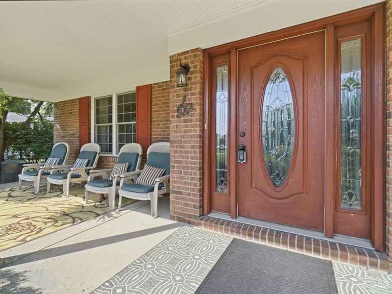 7941 Hunters Ridge Drive, West Chester, OH 45069 Photo 2