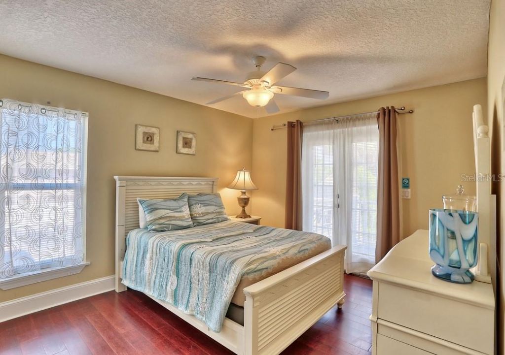 5433 Essex Avenue S, Gulfport, FL 33707 Photo