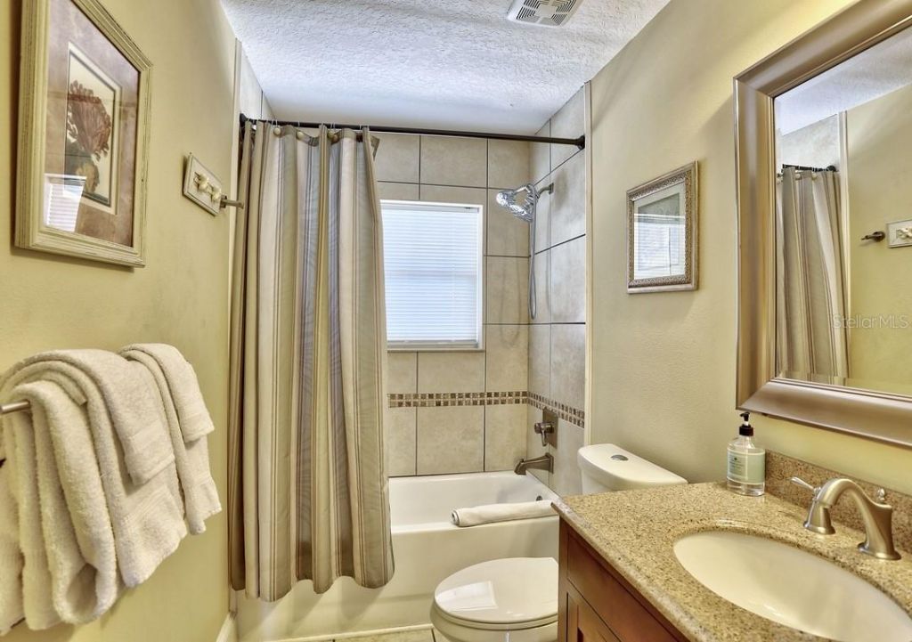 5433 Essex Avenue S, Gulfport, FL 33707 Photo