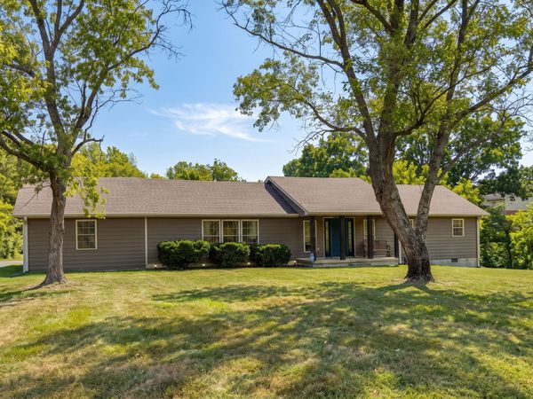 133 Cookeville Hwy , Carthage, TN 37030