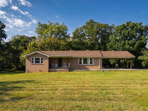 129 Cookeville Hwy , Carthage, TN 37030