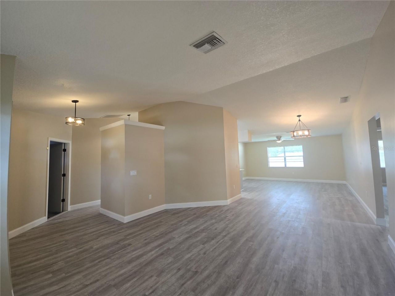 8211 Matthew Drive, New Port Richey, FL 34653 Photo
