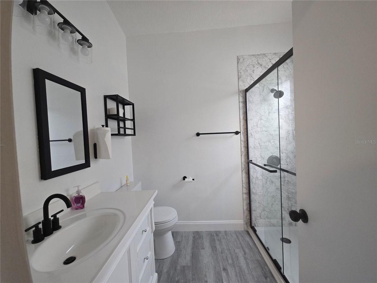 8211 Matthew Drive, New Port Richey, FL 34653 Photo