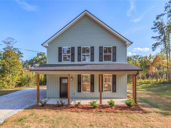 359 Eastern Avenue , Tallapoosa, GA 30176