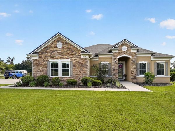 5697 SW 215TH TERRACE , NEWBERRY, FL 32669